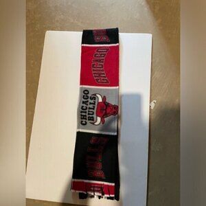 Chicago Bulls Fleece Scarf Block Pattern